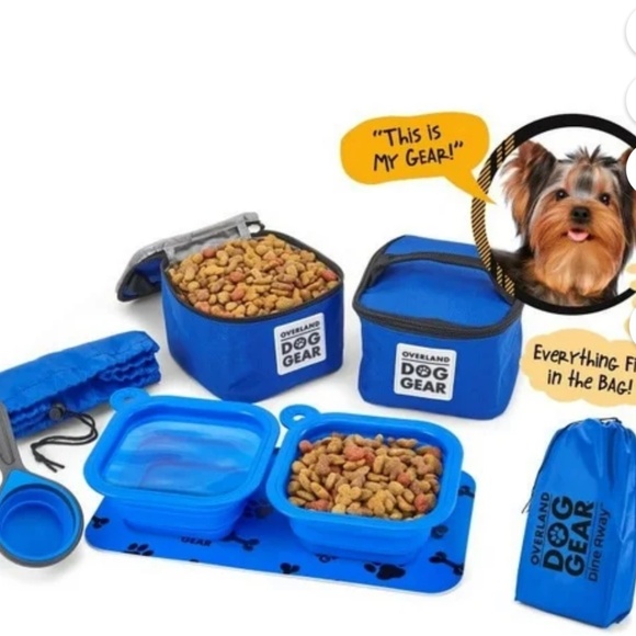 Dine Away Set for Small Dogs - Picture 2 of 3